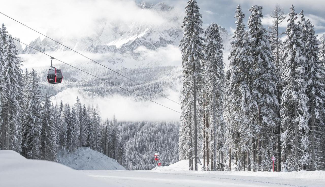 Hotel Loewe Dolomites San Candido Zewnętrze zdjęcie